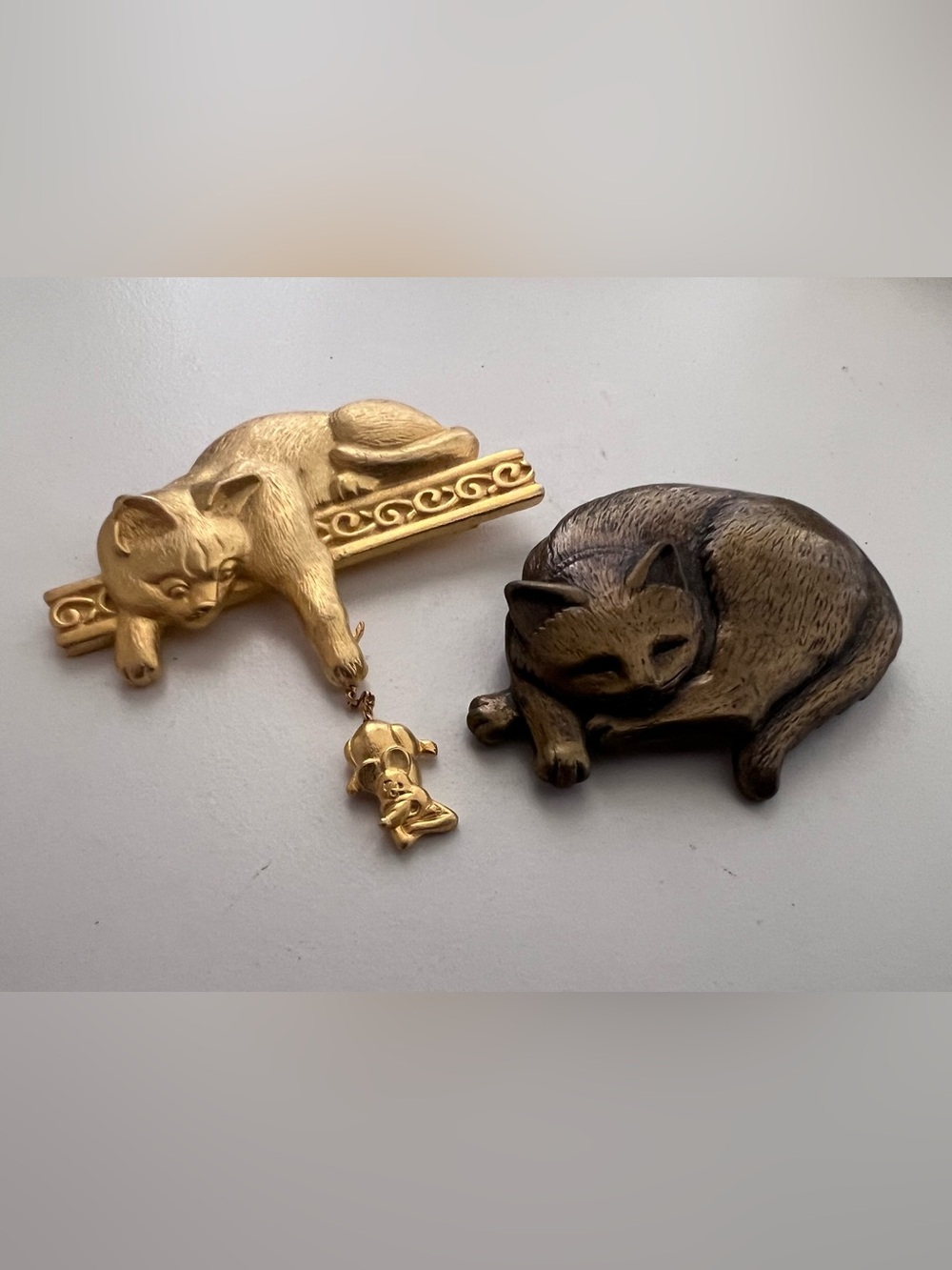 🐱 Gold and Bronze Brooch Set - Decorative Pins (SET)